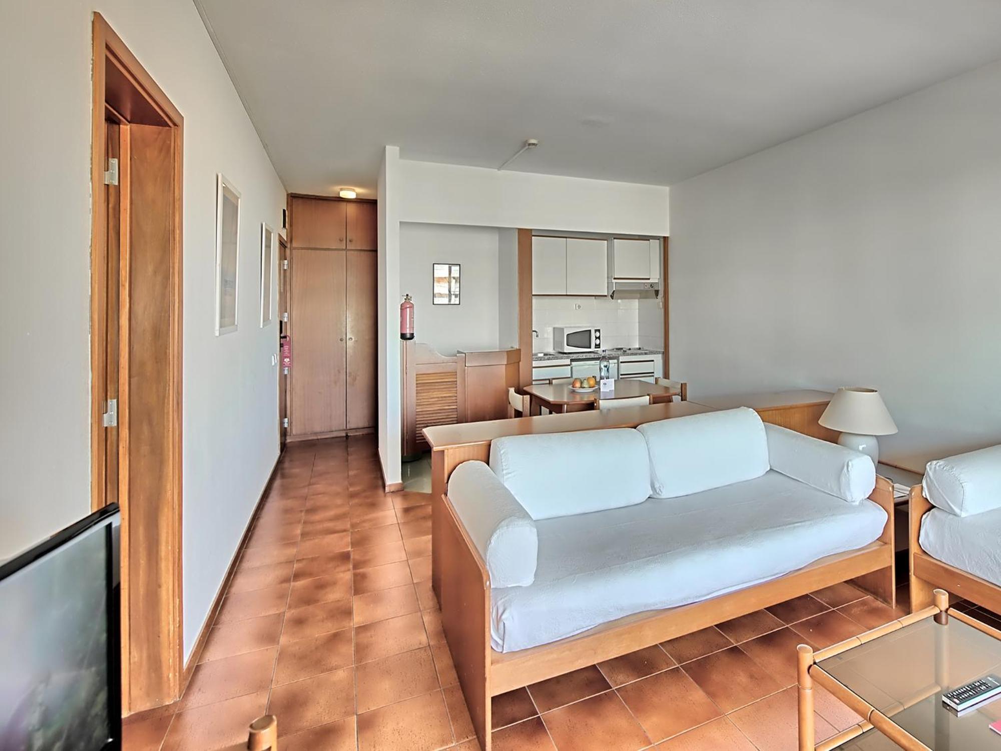Apartamento com 1 Quarto e Vista Mar