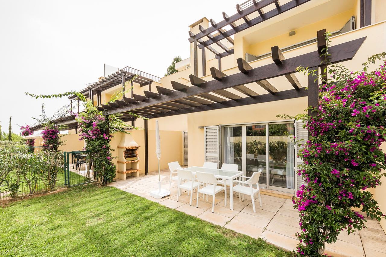 Three-Bedroom Townhouse,1249310758:JPEG