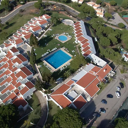 Hotel Apartamento Do Golfe-3